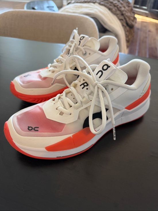 On Running Shoes - On Cloud The Roger White & Coral Tennis Court Sneakers 🎾 6.5 W